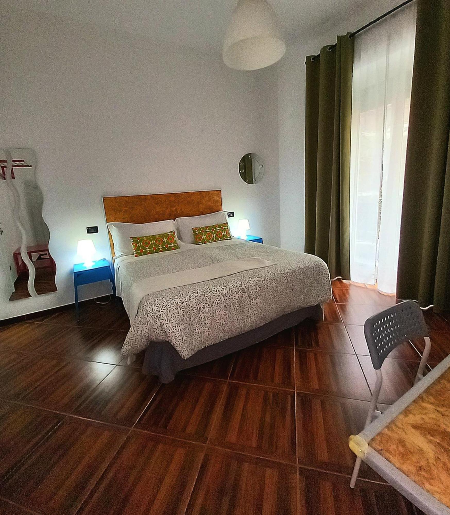 Your Bed Napoli Екстериор снимка